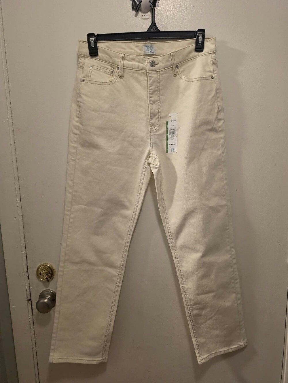 Time and Tru Cream Straight-Leg Jeans - Picture 3 of 16